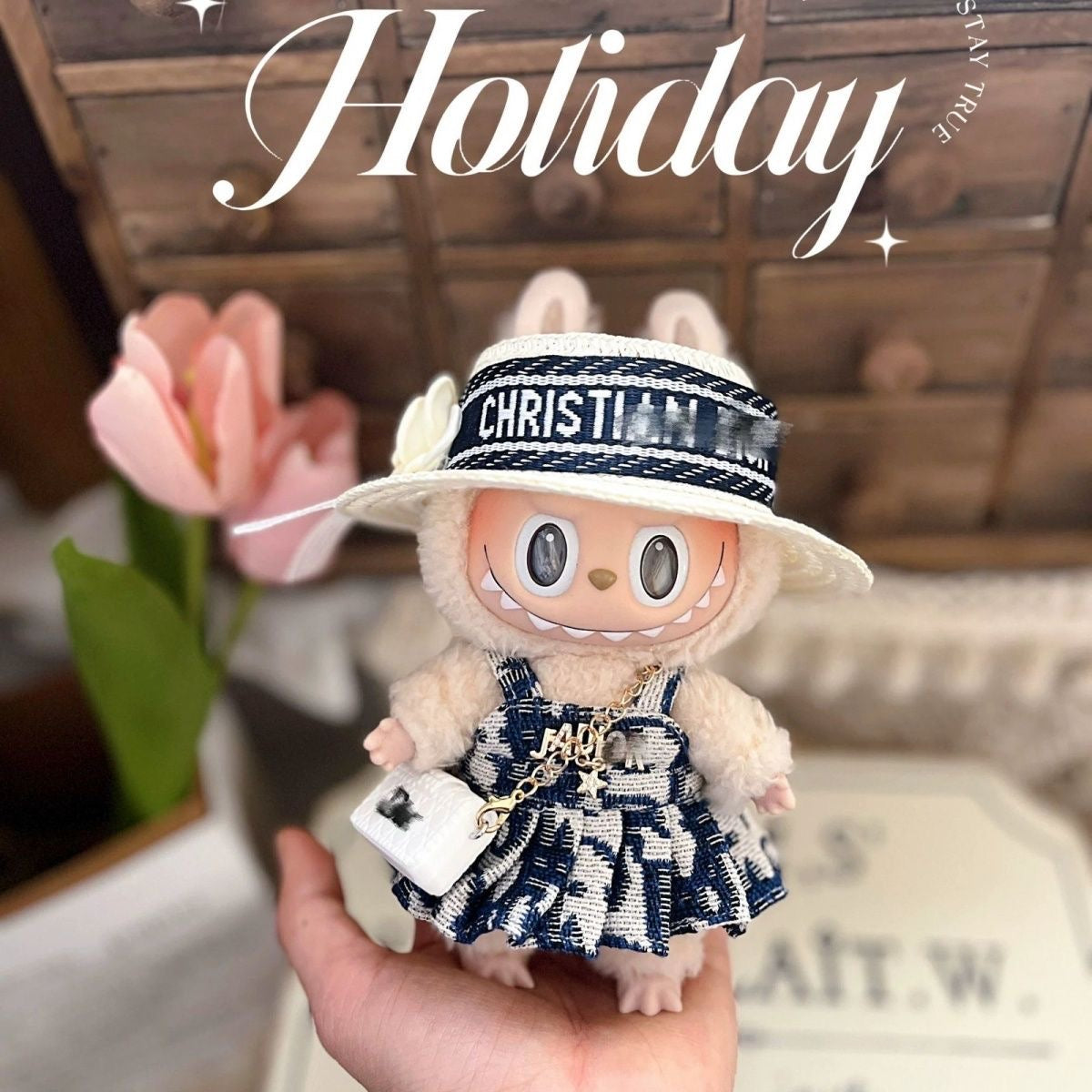 1st/2nd/3rd Gen Universal Labubu Sitting Party Outfit - 17cm Doll Chanel-Style Fashion Clothes (Outfit Only)