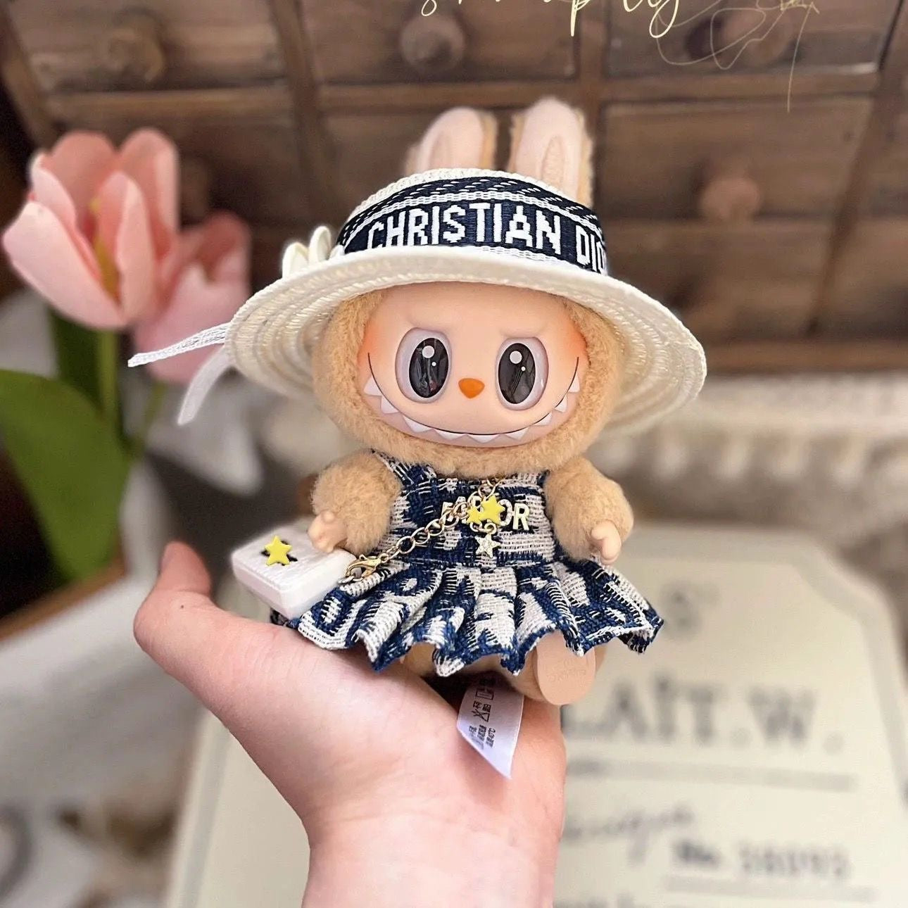 1st/2nd/3rd Gen Universal Labubu Sitting Party Outfit - 17cm Doll Chanel-Style Fashion Clothes (Outfit Only)
