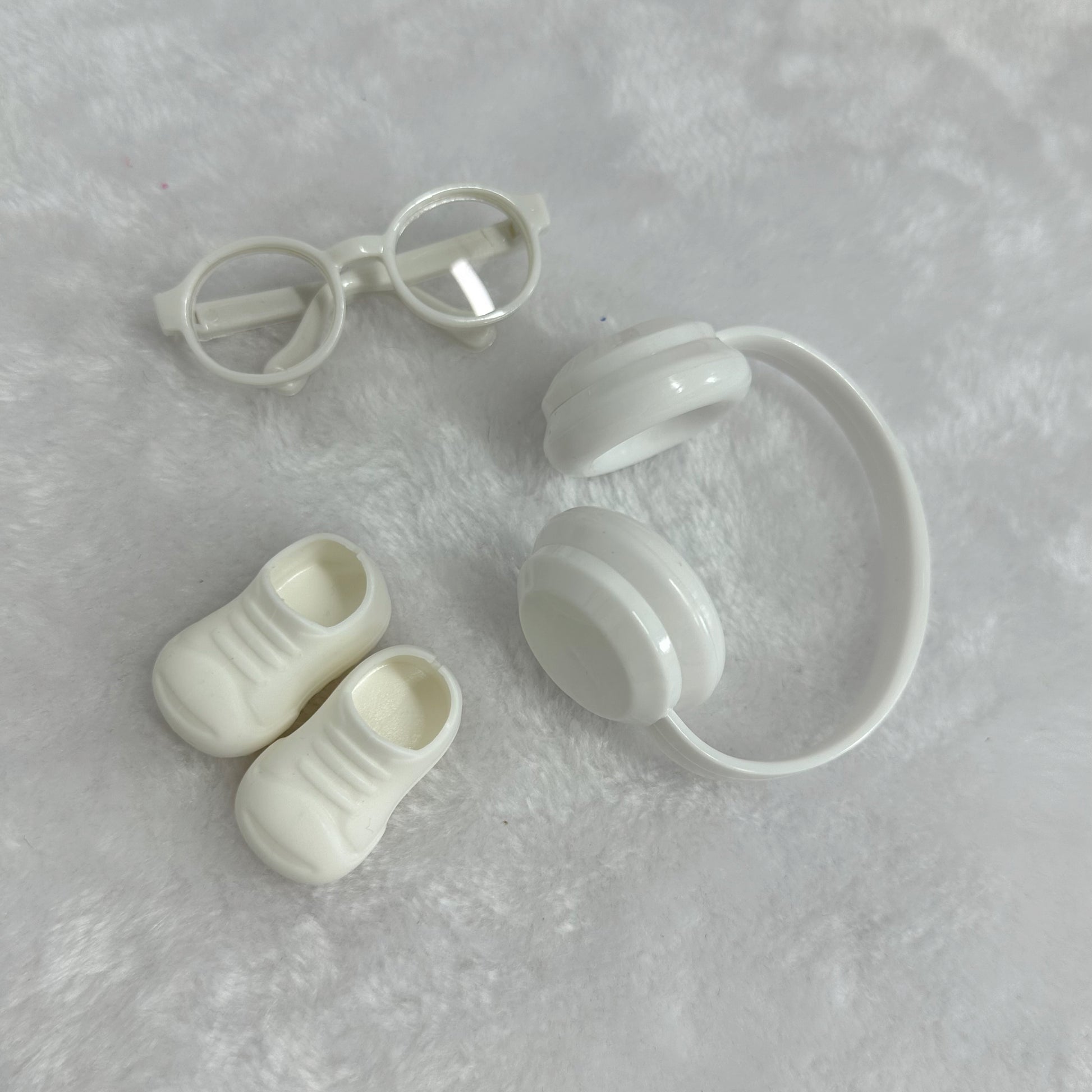 Labubu Accessories Listing (Headphones + Shoes + Glasses)  DZQY