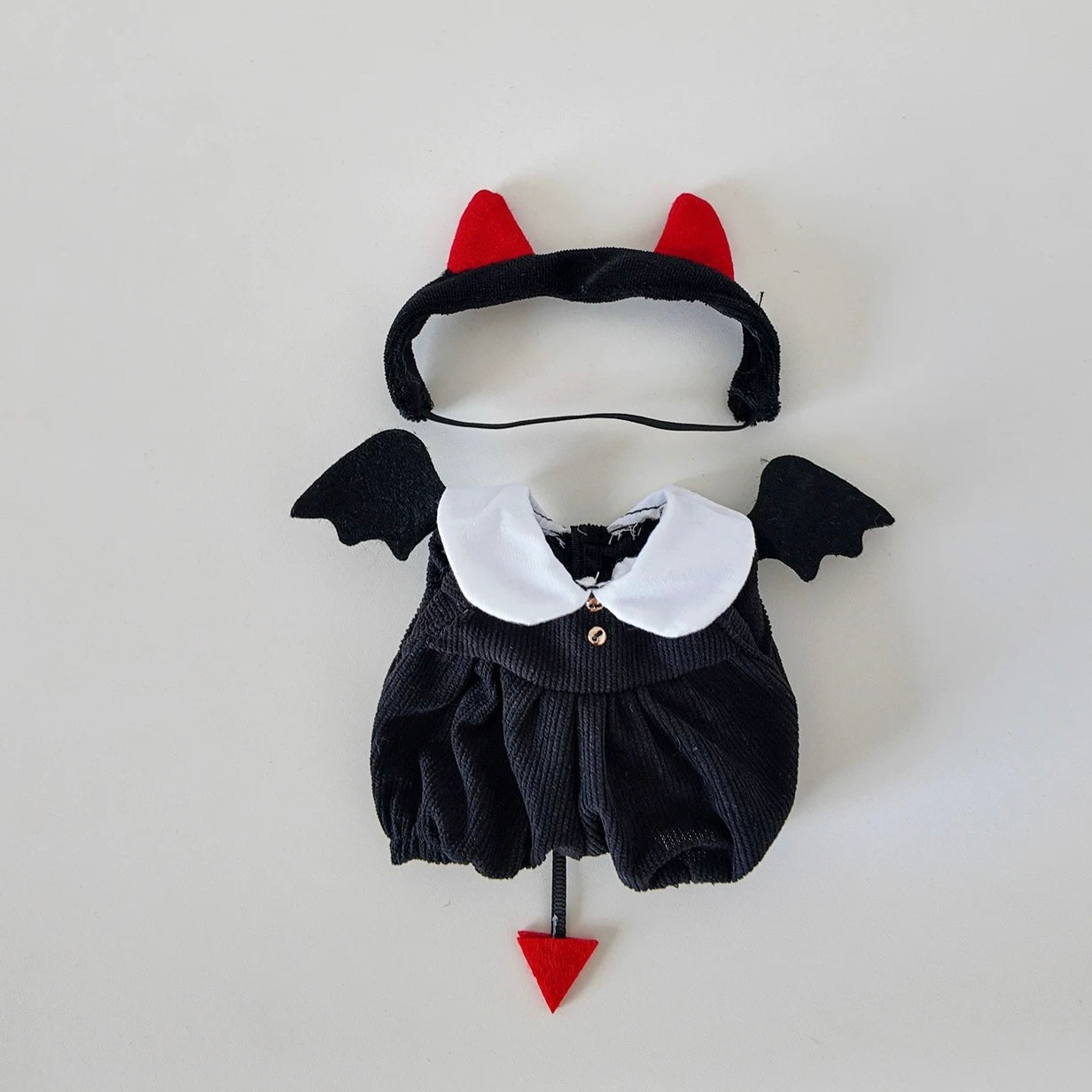 Labubu Sweet Little Devil Halloween Set